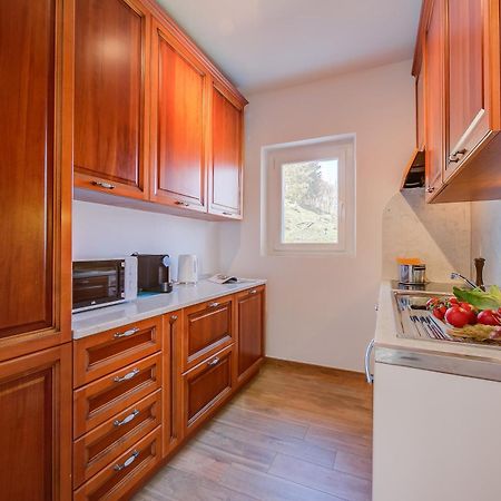 Ca' Gina Panoramica - Monte Bre - Happy Rentals لوغانو المظهر الخارجي الصورة