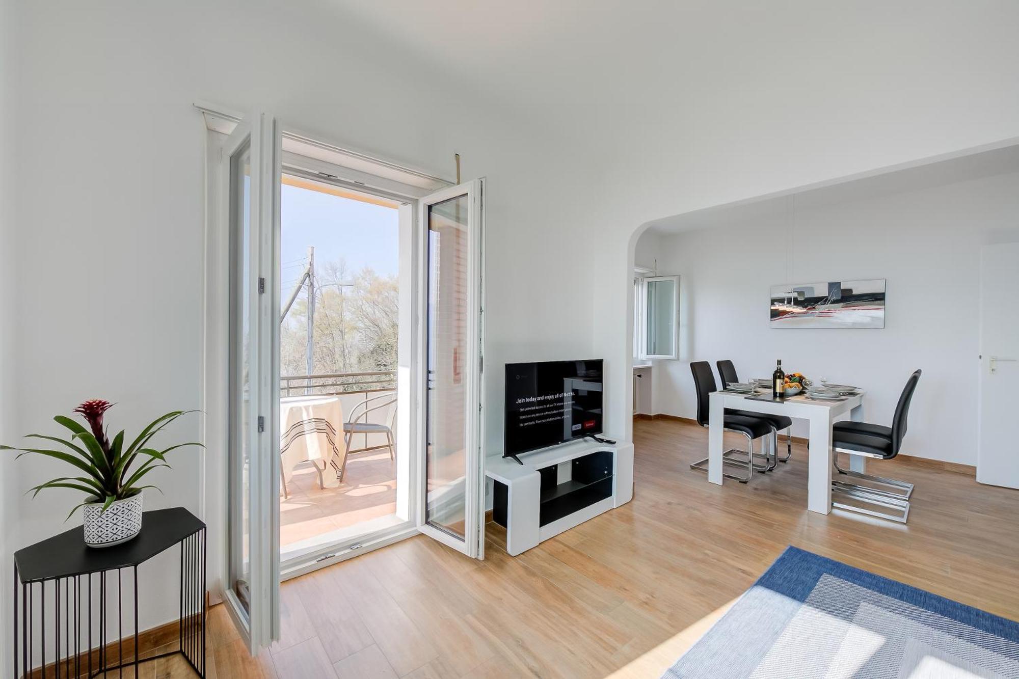 Ca' Gina Panoramica - Monte Bre - Happy Rentals لوغانو المظهر الخارجي الصورة